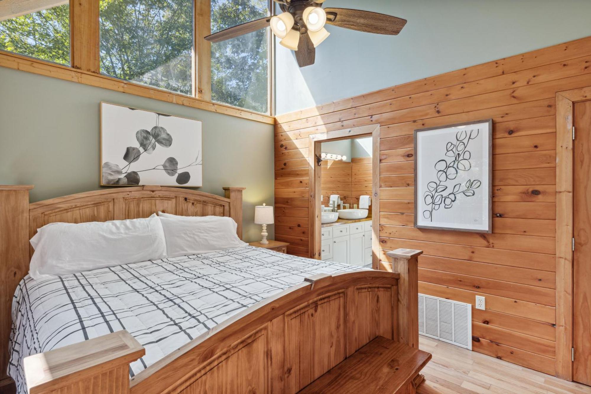 1 Min To The Parkway Spacious Cabin W 3 Suites And Extra Bedroom! Pigeon Forge Eksteriør bilde